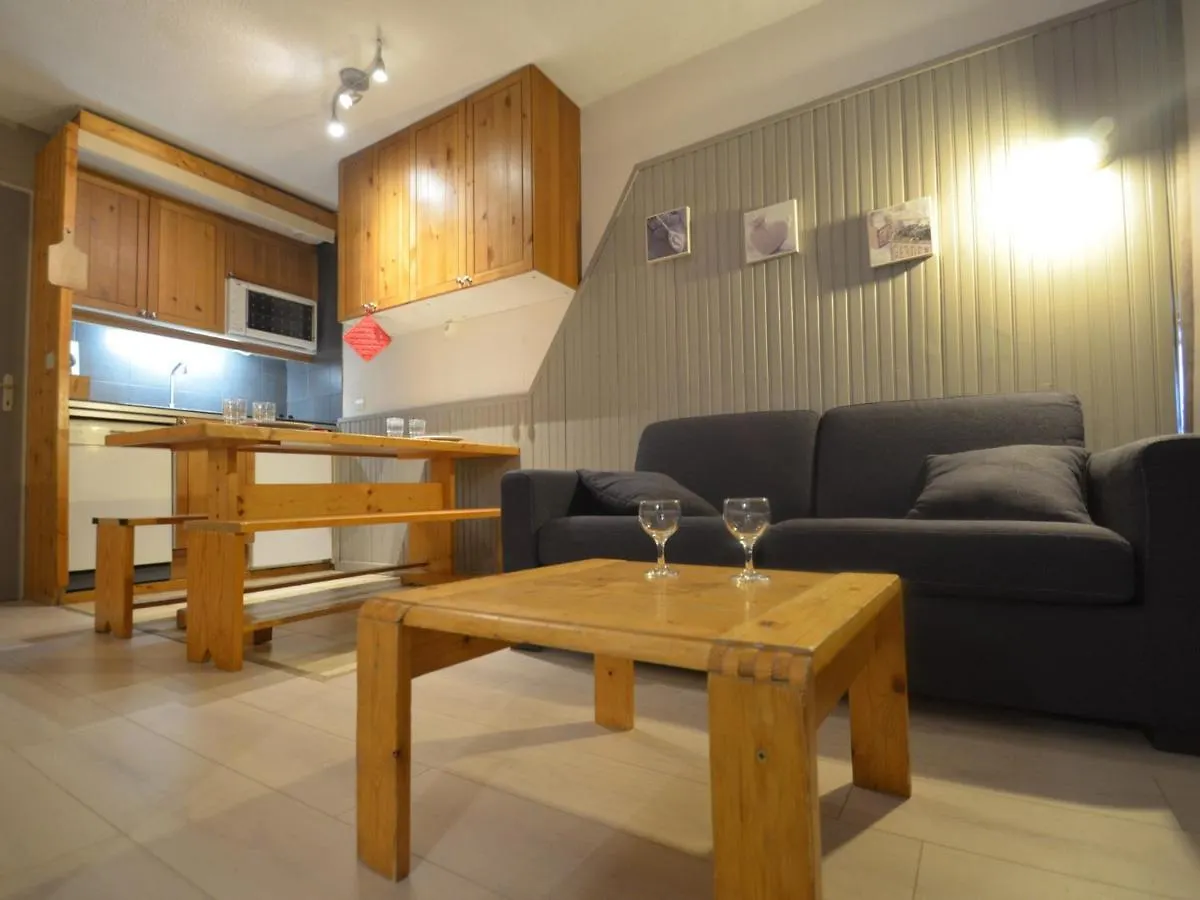 Studio Avec Coin Chambre, Balcon, Cuisine Equipee, Pied Des Pistes - Les Menuires - Fr-1-452-262 Saint-Martin-de-Belleville France