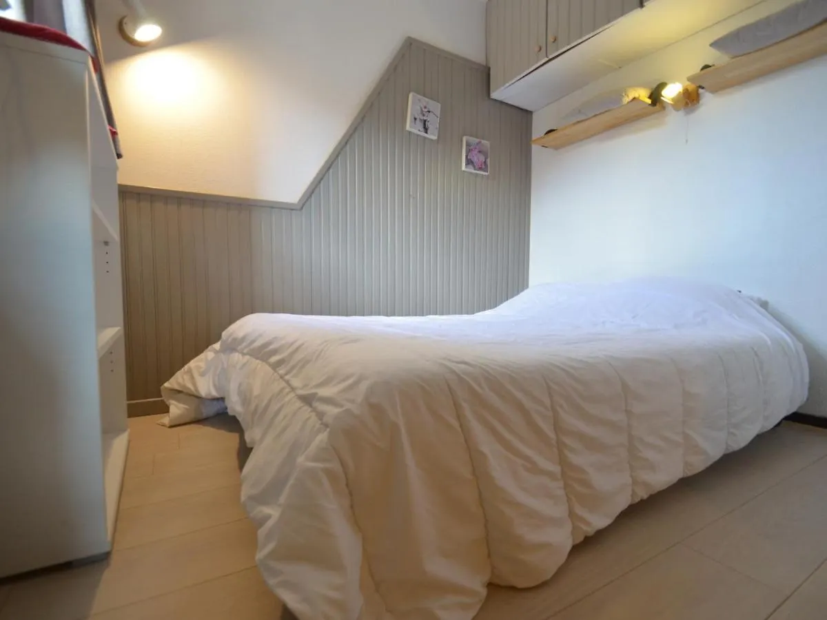 Studio Avec Coin Chambre, Balcon, Cuisine Equipee, Pied Des Pistes - Les Menuires - Fr-1-452-262 Saint-Martin-de-Belleville 0*,  France